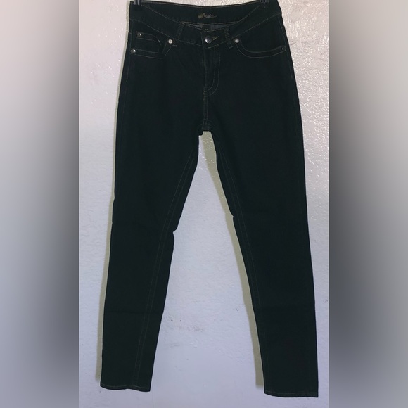 BOBS JEANS JUNIOR - Picture 1 of 4